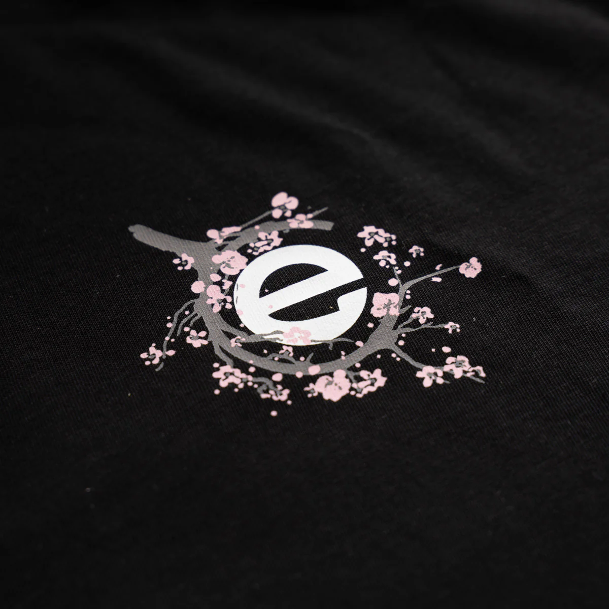Chefs Edge 'Sakura' T-Shirt - Image 3