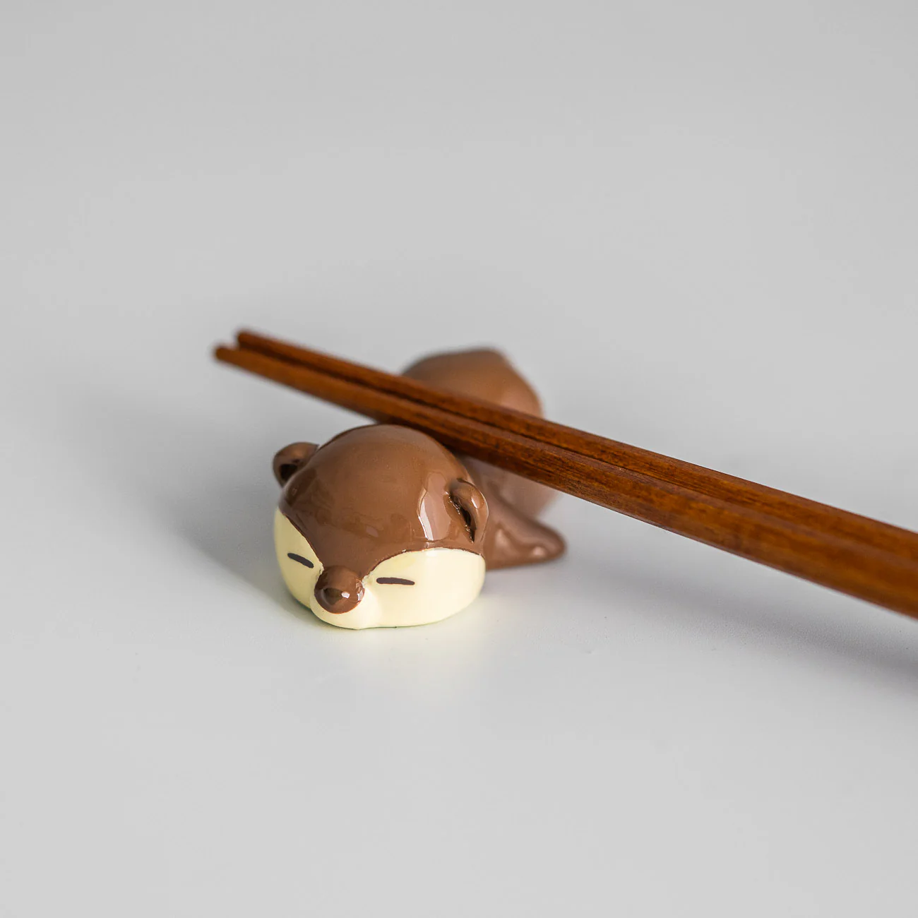 Chopstick Rest - Otter - Image 2