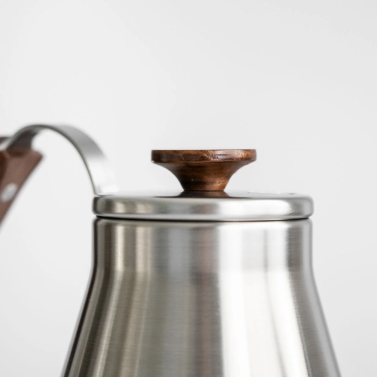 Hario V60 Drip Kettle - Wood - Image 2