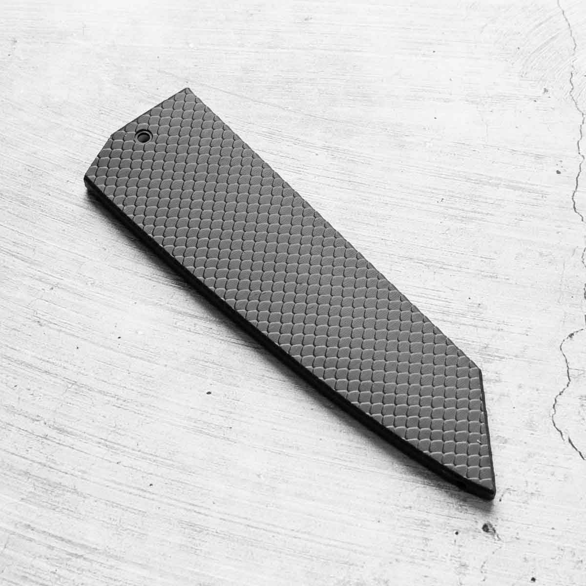Hatsukokoro Hikari SLD Bunka 170mm - Fitted Saya - Scales - Image 2