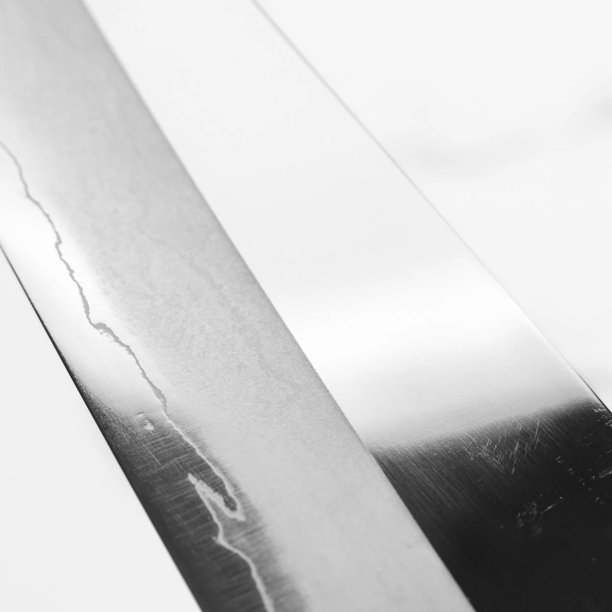 Kurotori Ginsan Mirror Finish Bunka 165mm - Image 6