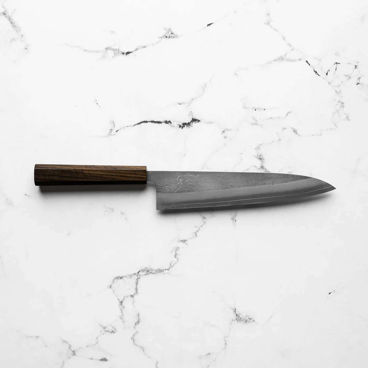 Yoshikane Hamono (Hatsukokoro) SKD Nashiji Gyuto 210mm - Bubinga - Image 4